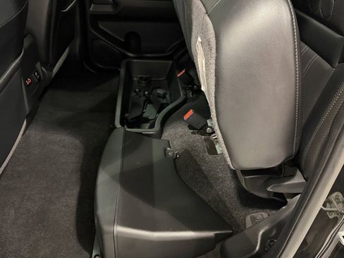 Used 2022 Nissan Frontier PRO-4X w/ Pro-4X Premium Package image 27