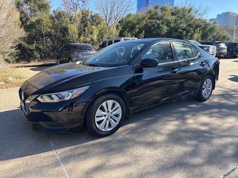 Certified 2020 Nissan Sentra S image 8