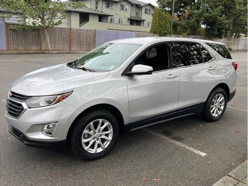 Used 2019 Chevrolet Equinox LT image 4