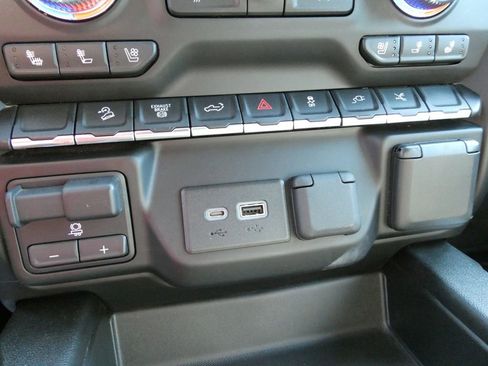 Used 2023 GMC Sierra 2500 AT4 w/ Gooseneck/5TH Wheel Package AWD/4WD image 29