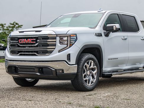 New 2026 GMC Sierra 1500 SLT w/ SLT Premium Plus Package AWD/4WD image 18