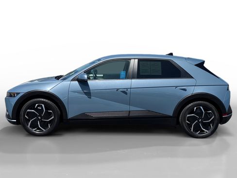 Used 2024 Hyundai Ioniq 5 SEL image 2