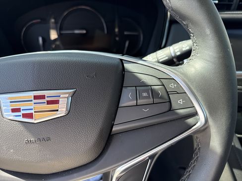 Used 2019 Cadillac XT5 Luxury image 13