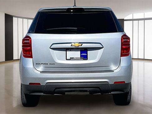 Used 2017 Chevrolet Equinox LS image 5