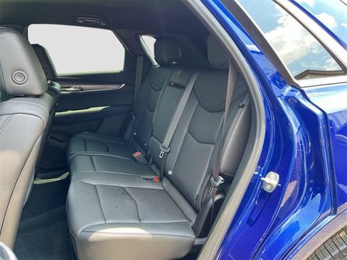 New 2025 Cadillac XT5 Luxury image 24
