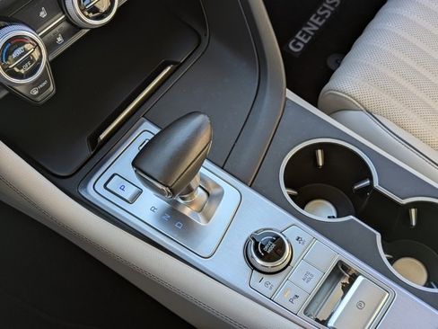 Used 2019 Genesis G70 2.0T Advanced w/ Elite Package image 16