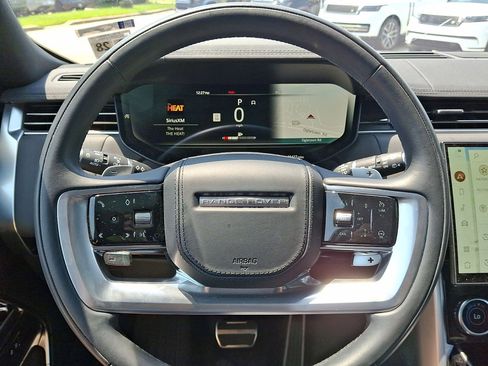 Certified 2023 Land Rover Range Rover SE image 19