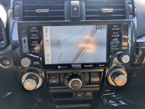 Used 2020 Toyota 4Runner TRD Off-Road Premium image 18