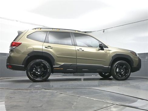 Certified 2025 Subaru Forester Wilderness w/ Wilderness Package image 40