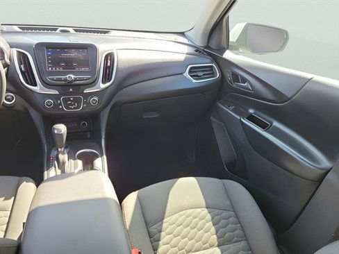 Used 2020 Chevrolet Equinox LT AWD/4WD image 15