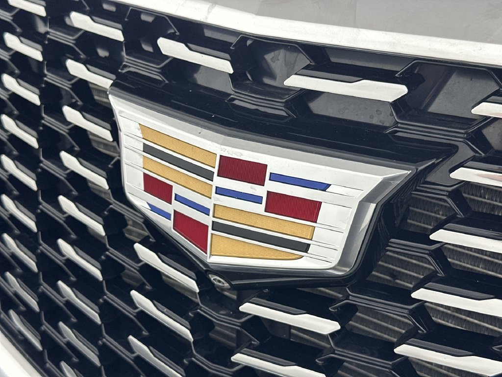 Used 2024 Cadillac XT5 Premium Luxury w/ Technology Package FWD image 35