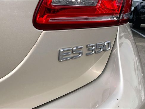 Used 2012 Lexus ES 350 FWD image 28