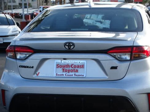 Used 2025 Toyota Corolla SE image 15