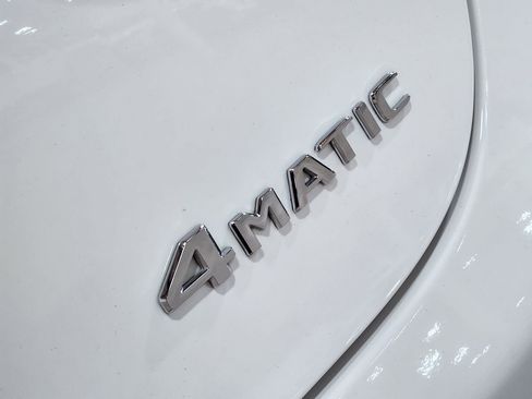 Used 2023 Mercedes-Benz GLC 300 4MATIC Coupe image 26