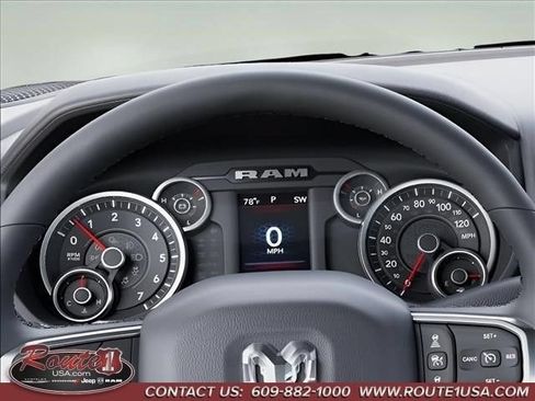 New 2026 RAM 2500 Big Horn AWD/4WD image 18
