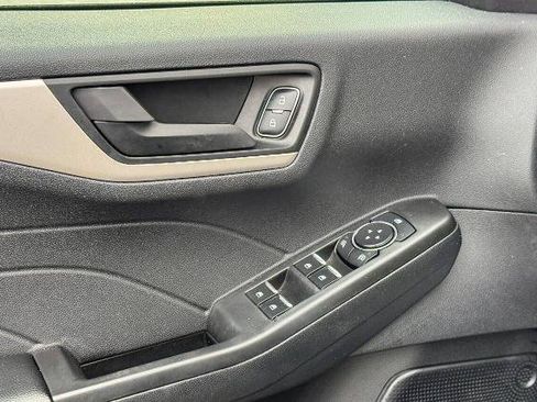 Certified 2022 Ford Escape SE w/ Convenience Package image 27