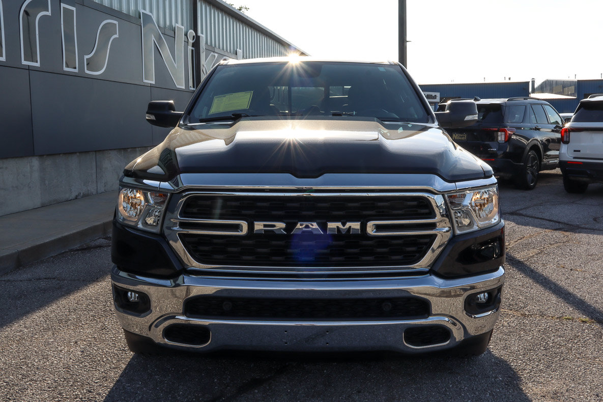 Used 2022 RAM 1500 Big Horn AWD/4WD image 2