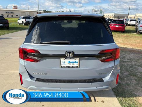 New 2026 Honda Odyssey Elite image 5