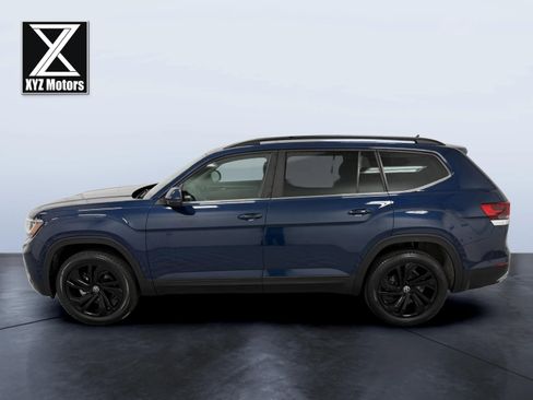 Used 2023 Volkswagen Atlas SE w/ Black Wheel Package AWD/4WD image 3
