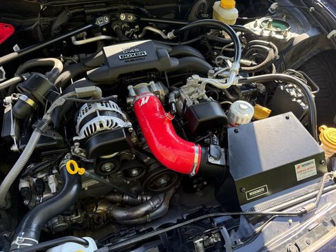 Used 2020 Toyota 86 image 40