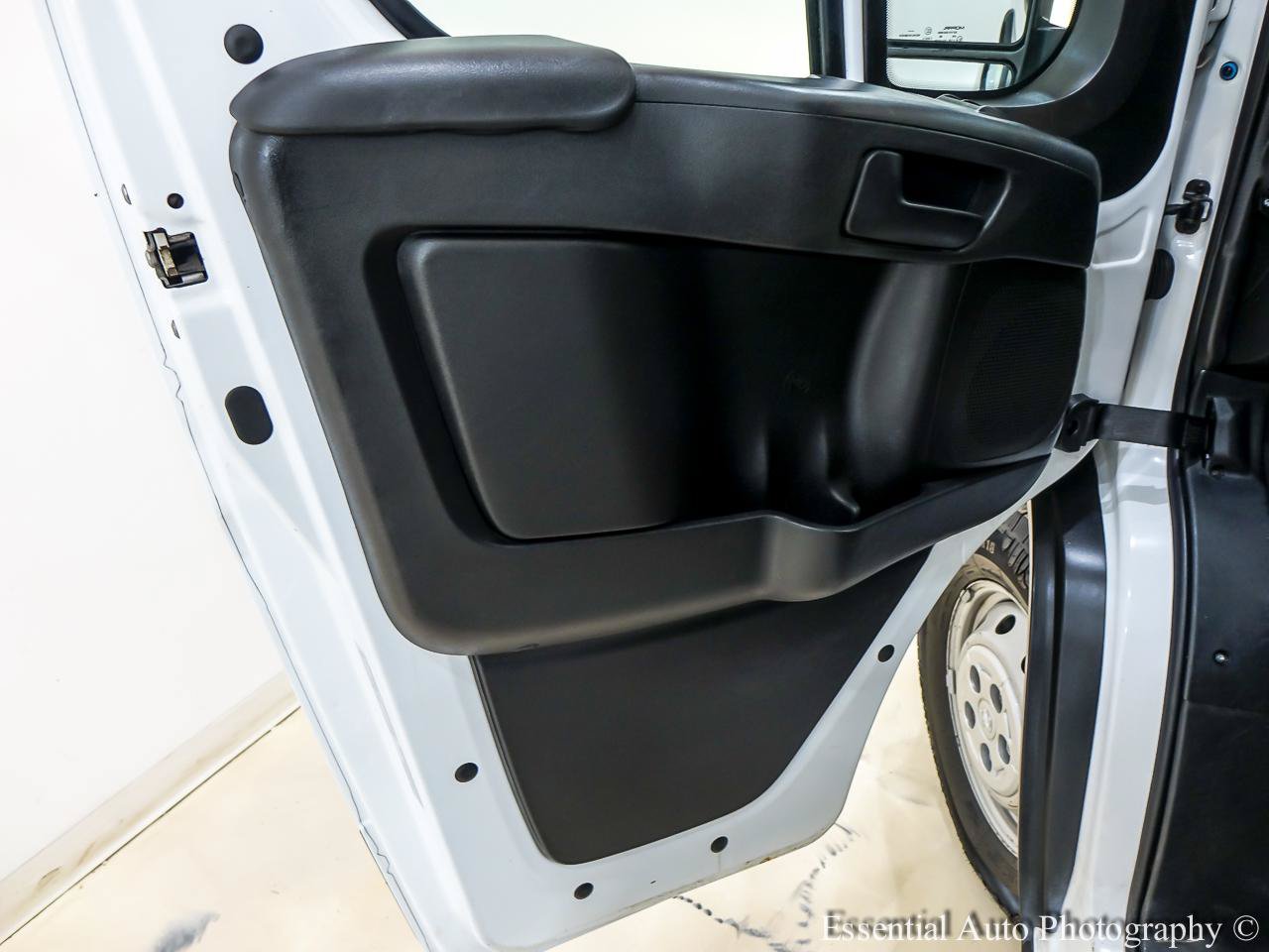 Used 2023 RAM ProMaster 2500 FWD image 16
