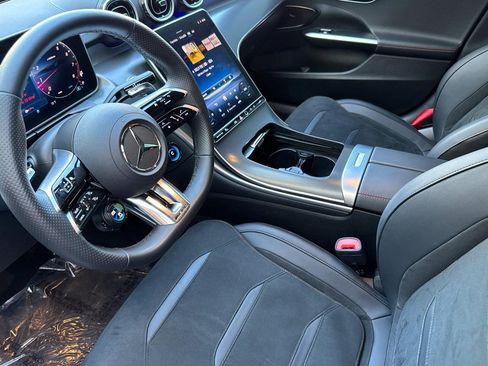 Certified 2025 Mercedes-Benz C 43 AMG 4MATIC Sedan image 4