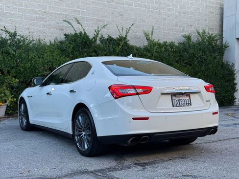Used 2017 Maserati Ghibli image 3