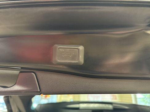 Used 2023 Toyota RAV4 XLE Premium image 23