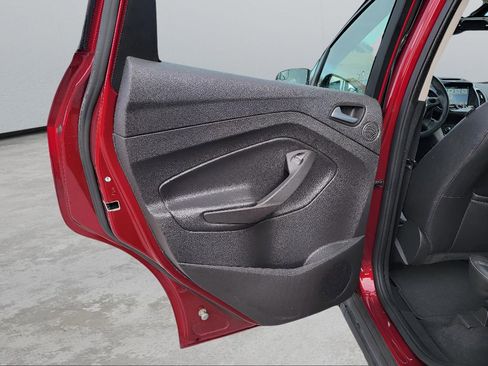 Used 2016 Ford C-MAX Energi SEL w/ Equipment Group 302A image 26