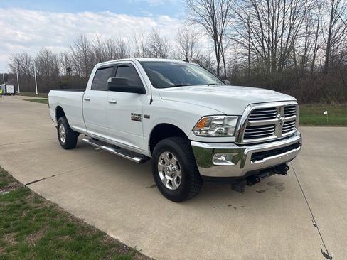 Used 2018 RAM 2500 Big Horn AWD/4WD image 11