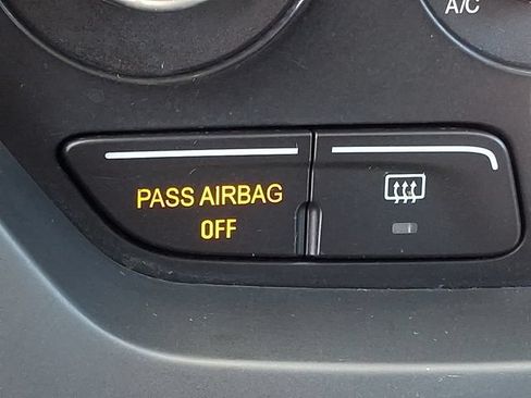Used 2015 Ford Escape SE AWD/4WD image 19