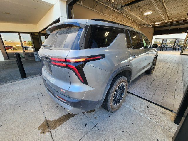 Used 2024 Chevrolet Traverse Z71 w/ LPO, Floor Liner Package AWD/4WD image 6