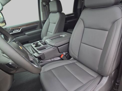 New 2026 Chevrolet Silverado 3500 LT w/ Safety Package image 17