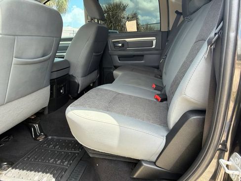 Used 2018 RAM 1500 Lone Star RWD image 12