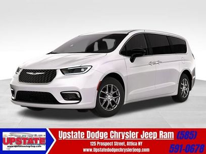 New 2026 Chrysler Pacifica Select