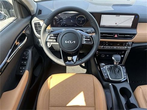 New 2026 Kia Seltos EX w/ EX Sunroof Package image 20