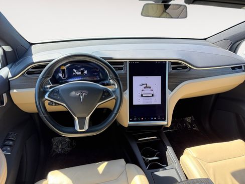 Used 2016 Tesla Model X 90D image 15
