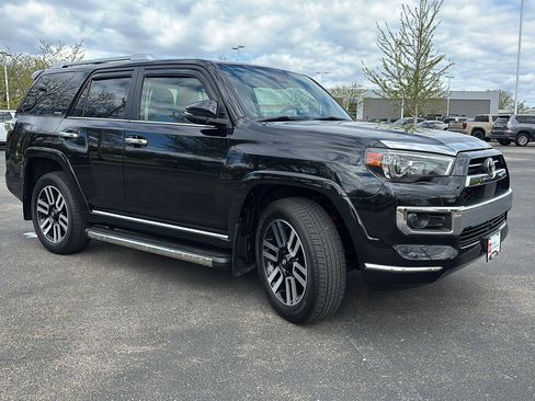 Used 2023 Toyota 4Runner Limited AWD/4WD image 8