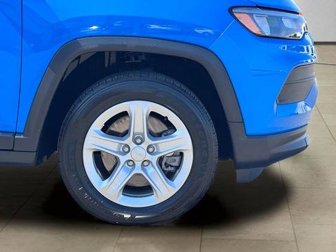 Used 2024 Jeep Compass Sport AWD/4WD image 39