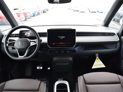 New 2025 Volkswagen ID. Buzz Pro S image 8