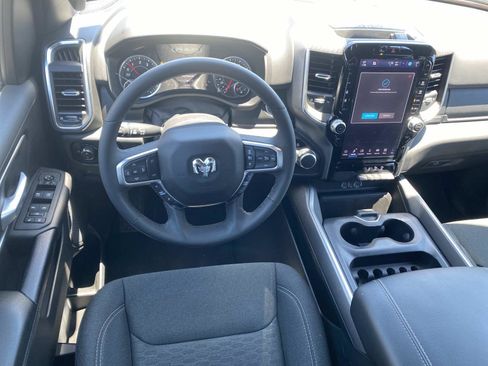 Used 2025 RAM 1500 Big Horn RWD image 20