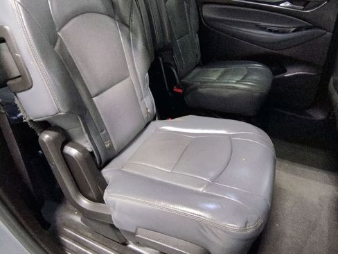 Used 2019 Buick Enclave Premium image 21