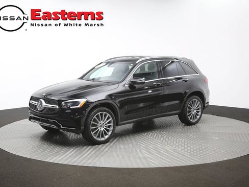 Used 2022 Mercedes-Benz GLC 300 4MATIC w/ AMG Line image 58