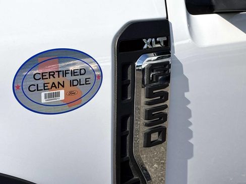 Used 2025 Ford F550 2WD Regular Cab Super Duty w/ XLT Value Package image 17