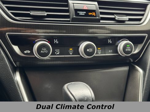 Used 2022 Honda Accord Sport image 10