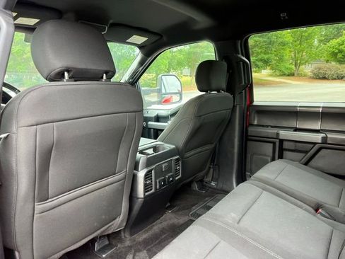 Used 2018 Ford F150 XLT w/ Equipment Group 302A Luxury AWD/4WD image 13