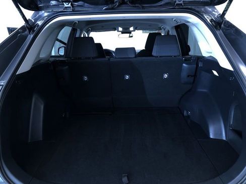 Certified 2025 Toyota RAV4 LE AWD/4WD image 31