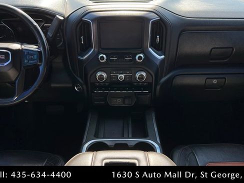 Used 2020 GMC Sierra 1500 AT4 w/ Off-Road Performance Package image 13