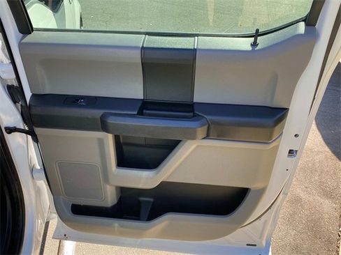 Used 2018 Ford F150 XL w/ Equipment Group 101A Mid image 32