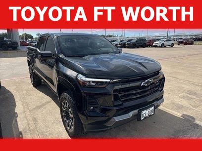 Used 2023 Chevrolet Colorado Z71 w/ Z71 Convenience Package 2